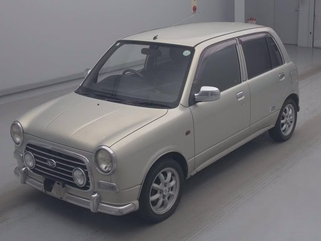 DAIHATSU MIRA GINO