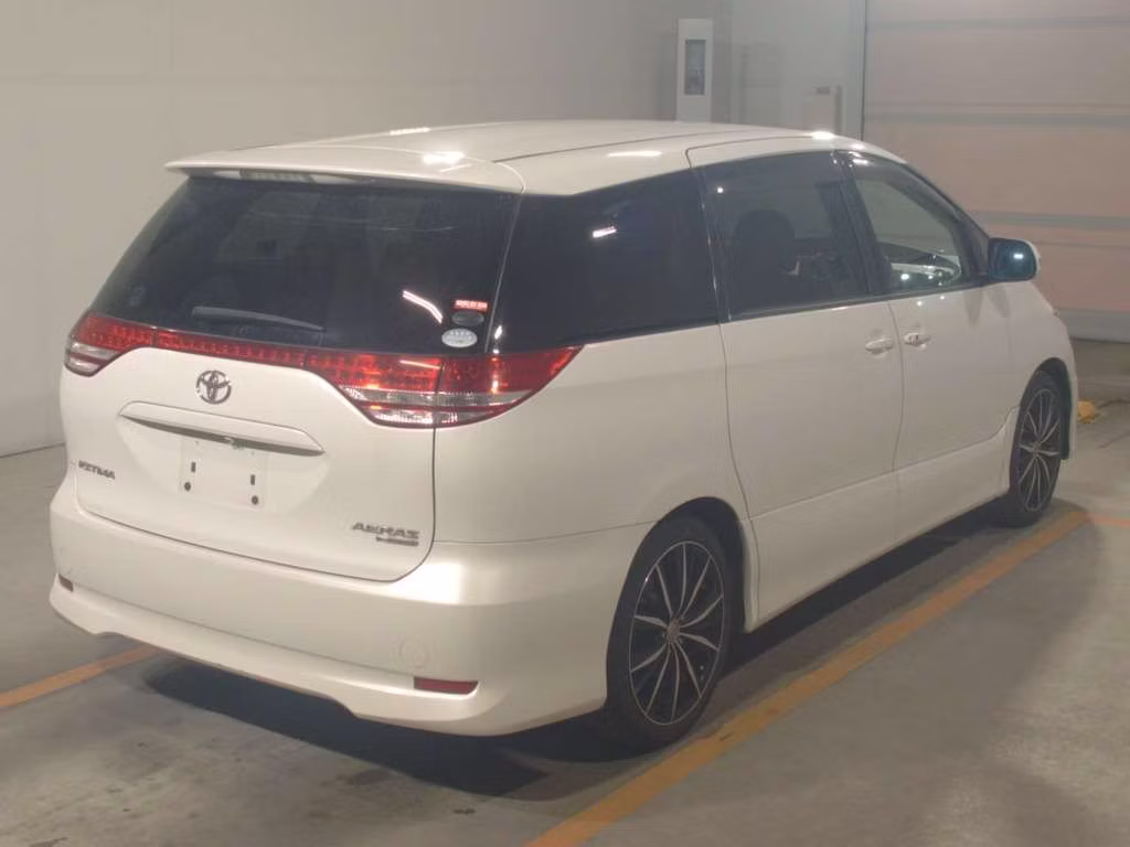 TOYOTA ESTIMA