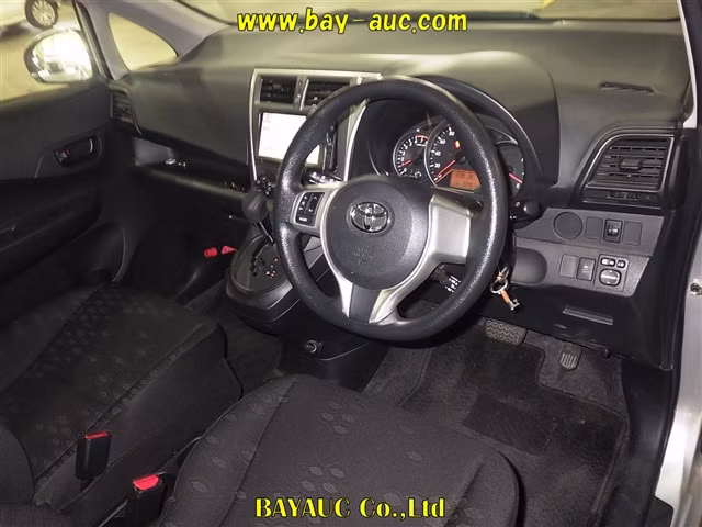 TOYOTA RACTIS