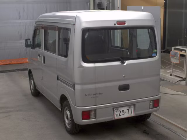 MITSUBISHI MINICAB