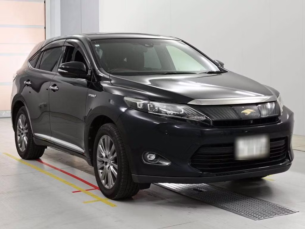 TOYOTA HARRIER