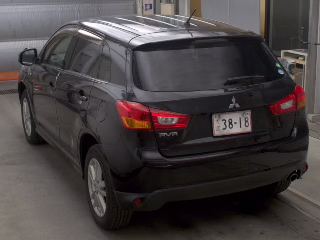 MITSUBISHI RVR