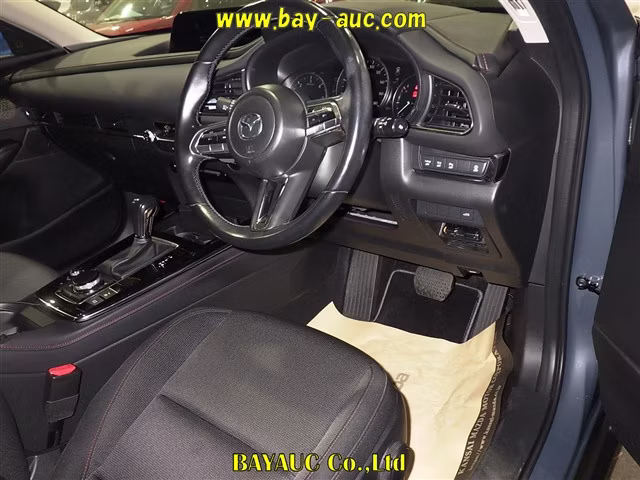 MAZDA CX-30