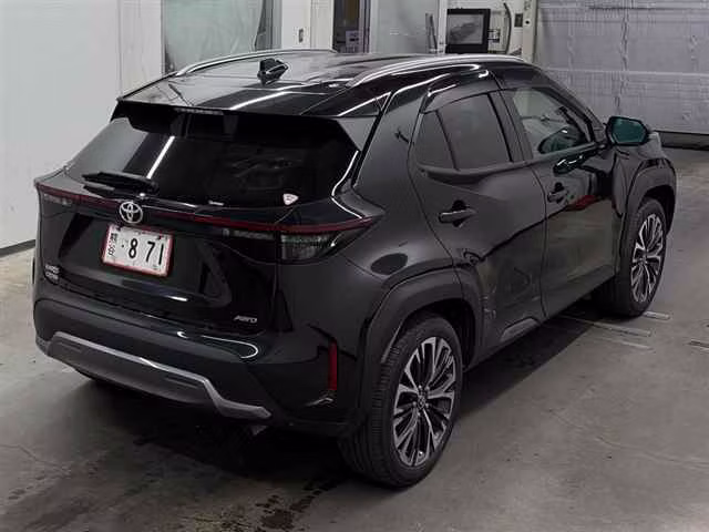TOYOTA YARIS CROSS