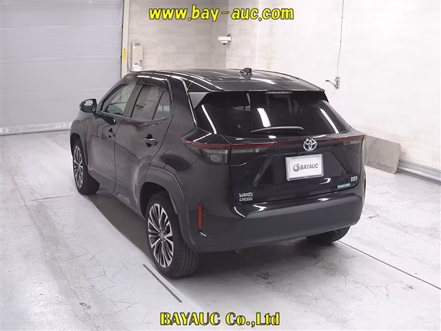 TOYOTA YARIS CROSS