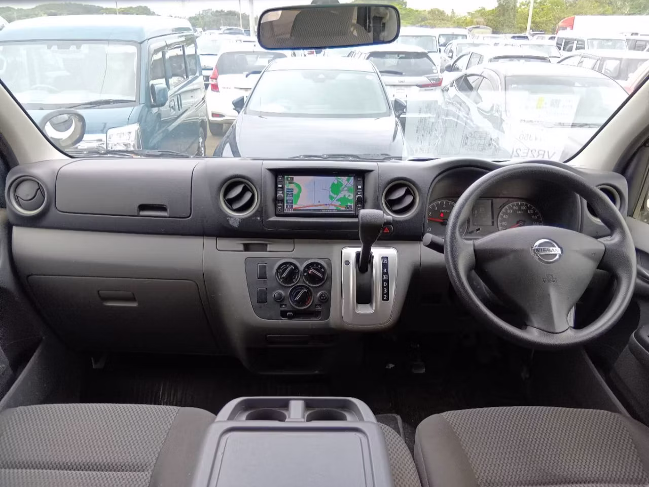 NISSAN NV350 CARAVAN