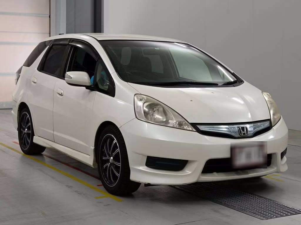HONDA FIT SHUTTLE