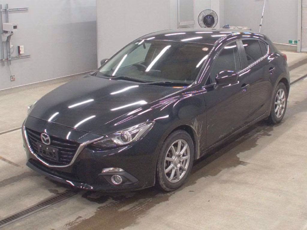 MAZDA AXELA