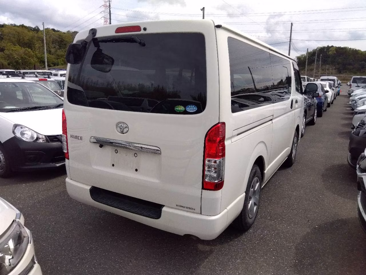 TOYOTA REGIUS ACE