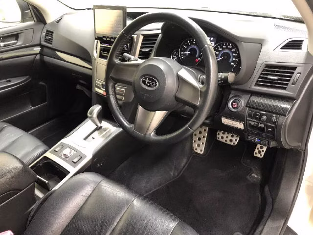 SUBARU LEGACY