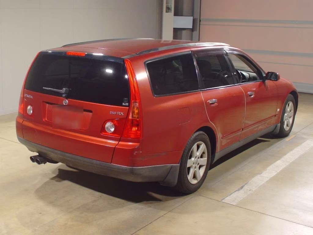 NISSAN STAGEA