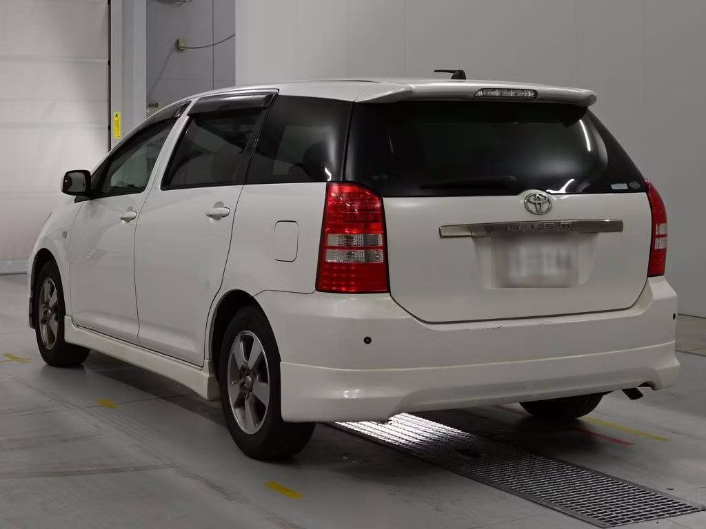 TOYOTA WISH