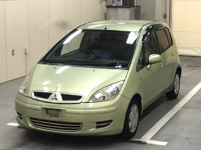 MITSUBISHI COLT