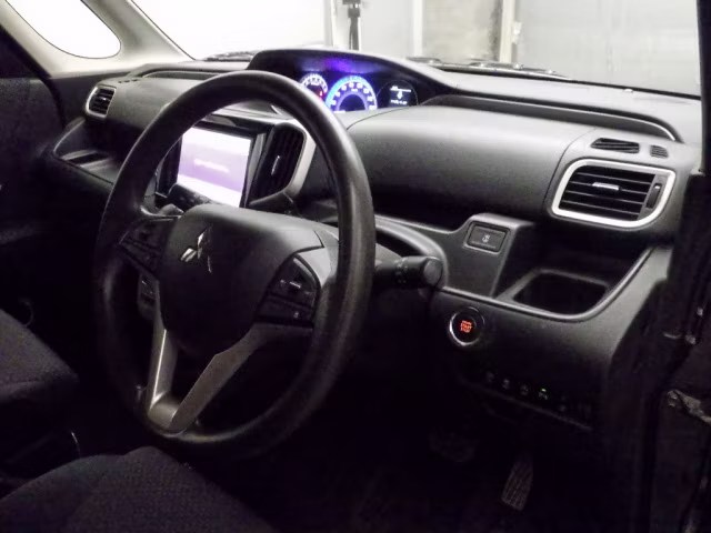 MITSUBISHI DELICA D:2