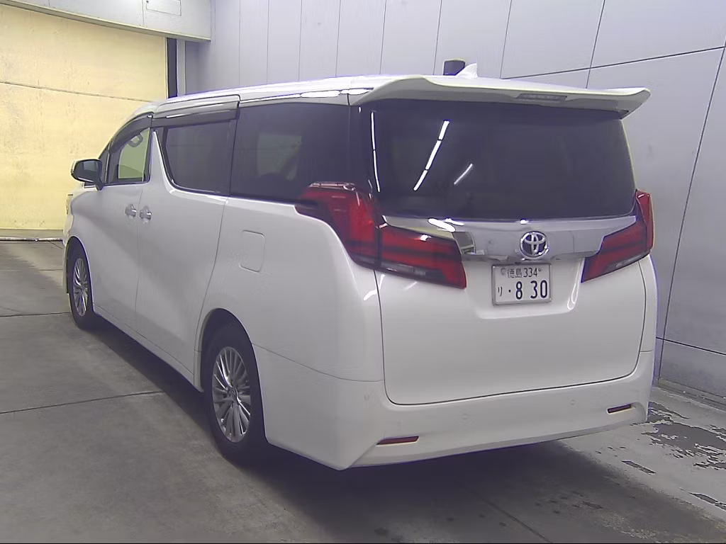 TOYOTA ALPHARD