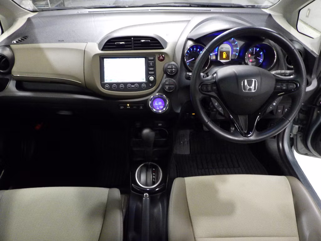 HONDA FIT SHUTTLE