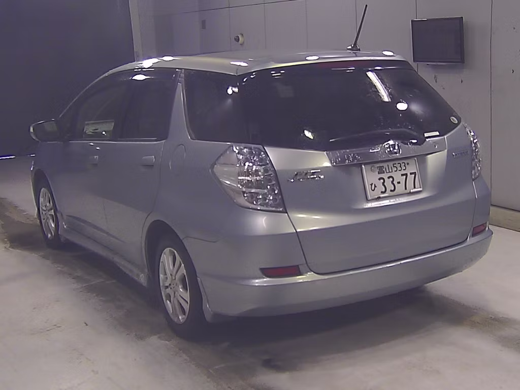 HONDA FIT SHUTTLE