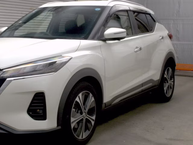 NISSAN KICKS