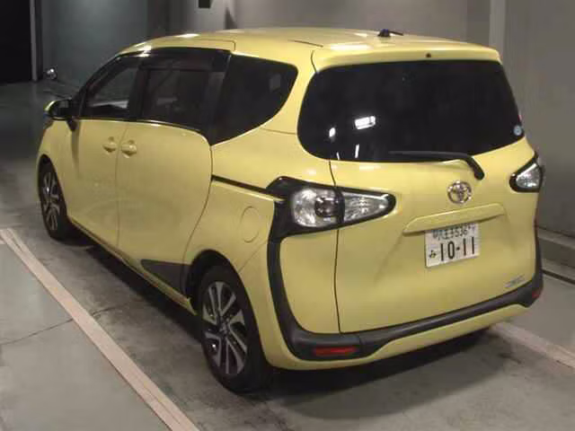 TOYOTA SIENTA
