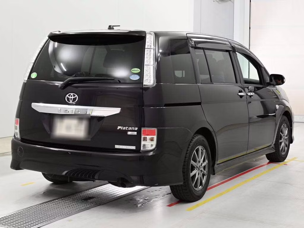TOYOTA ISIS