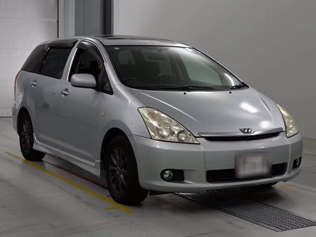 TOYOTA WISH