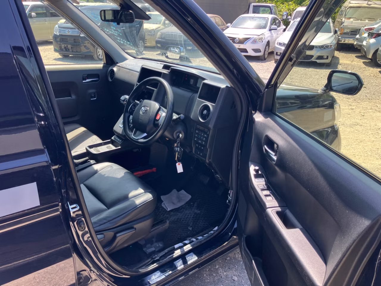 TOYOTA JPN TAXI