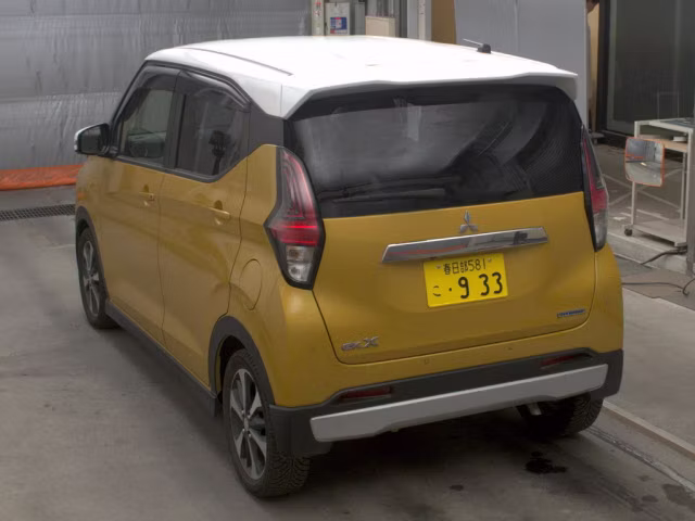 MITSUBISHI EK X
