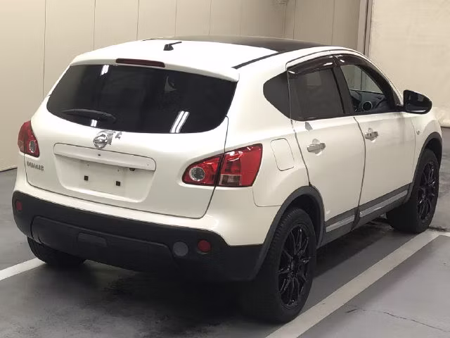 NISSAN DUALIS