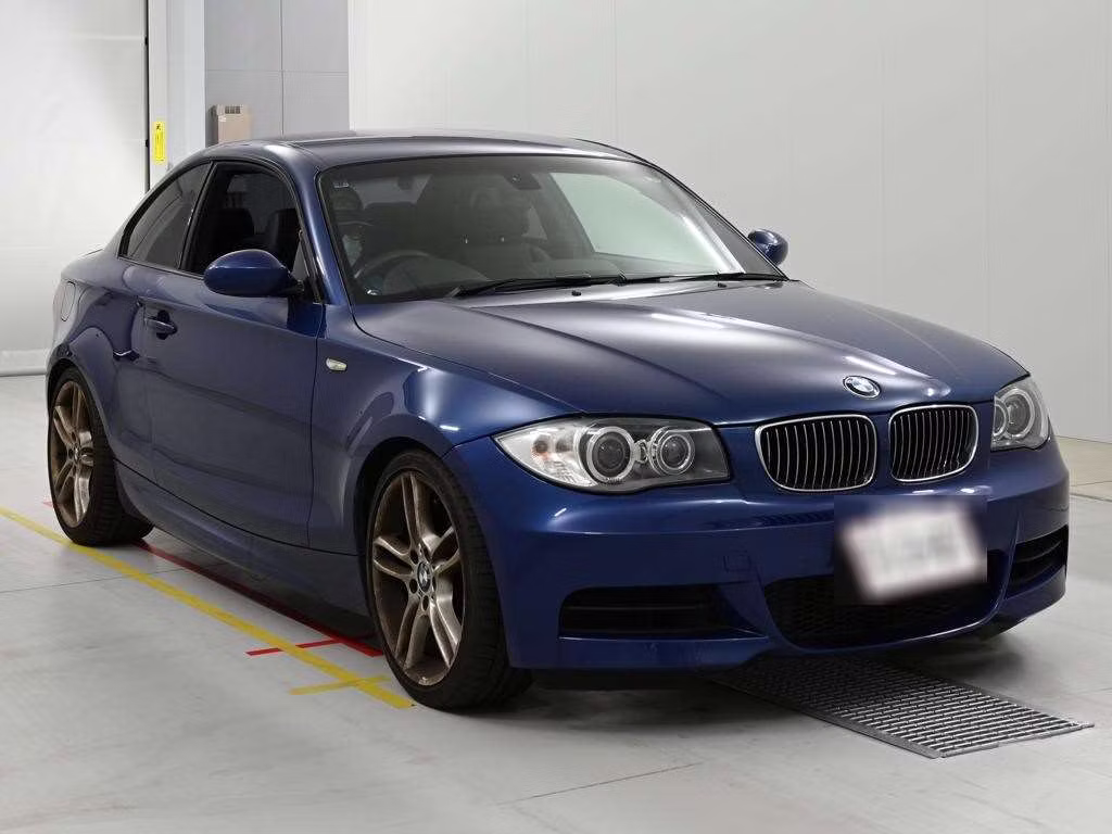 BMW 1-SERIES