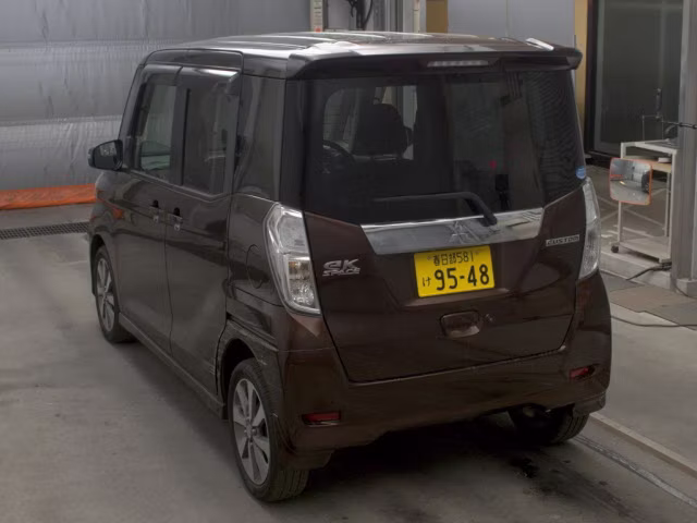 MITSUBISHI EK SPACE
