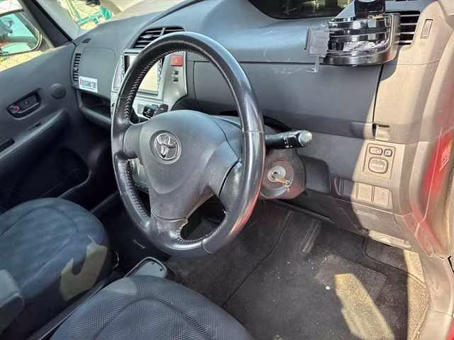 TOYOTA RACTIS