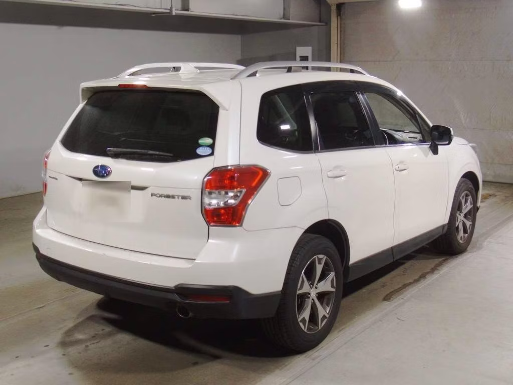 SUBARU FORESTER
