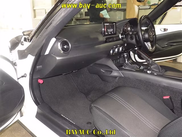 MAZDA MX-5