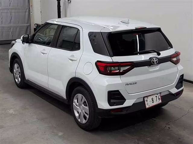 TOYOTA RAIZE