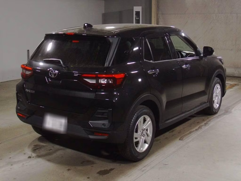 TOYOTA RAIZE