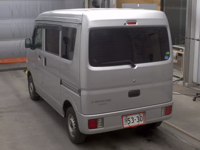 MITSUBISHI MINICAB
