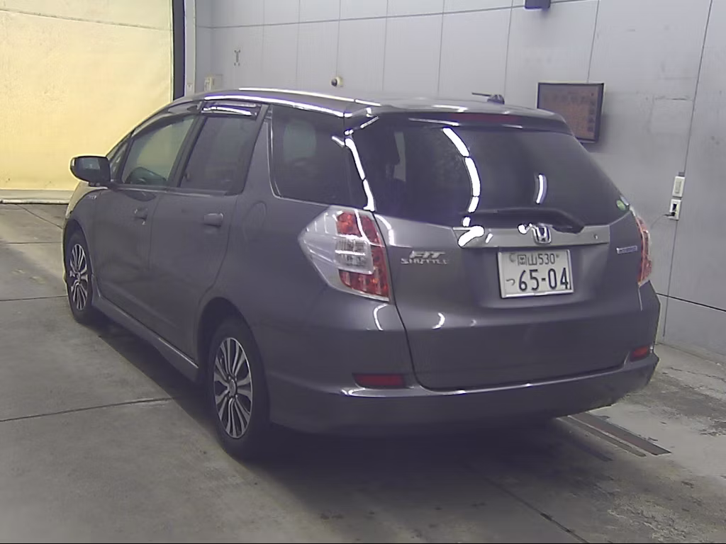 HONDA FIT SHUTTLE