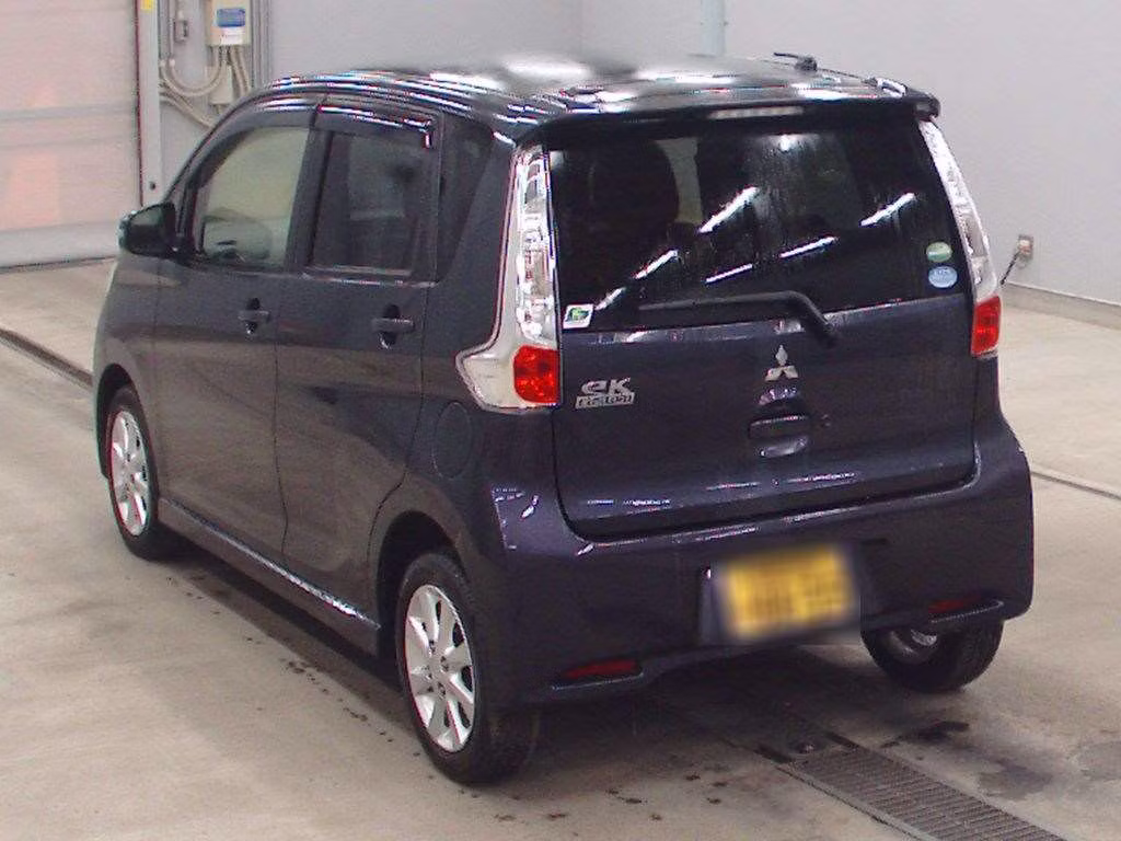 MITSUBISHI EK CUSTOM