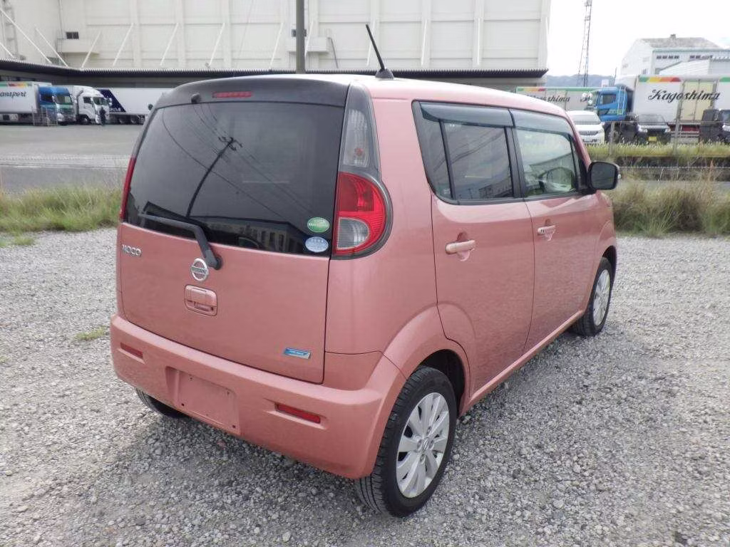 NISSAN MOCO