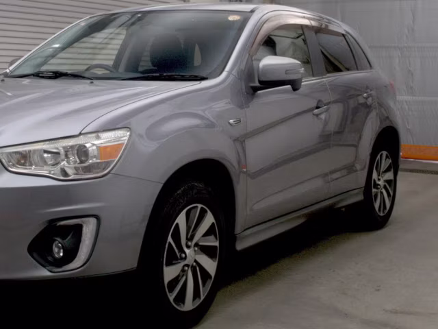 MITSUBISHI RVR