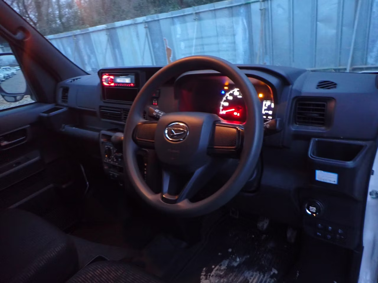 DAIHATSU ATRAI