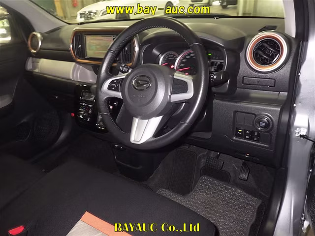 DAIHATSU BOON