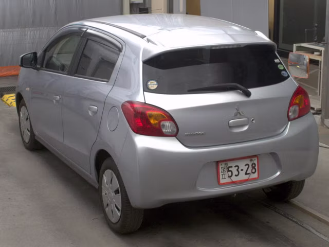 MITSUBISHI MIRAGE
