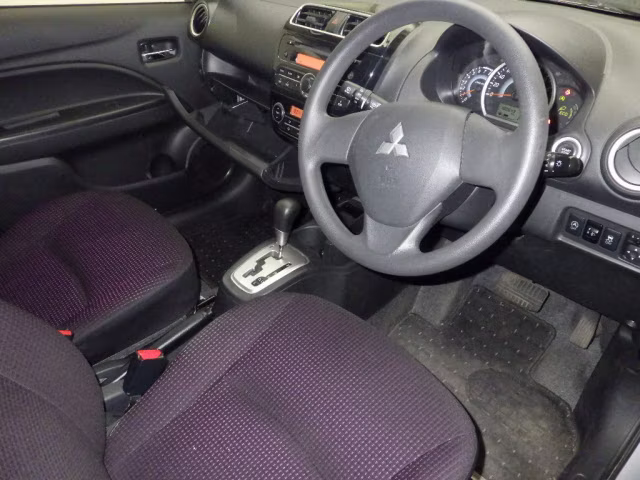 MITSUBISHI MIRAGE