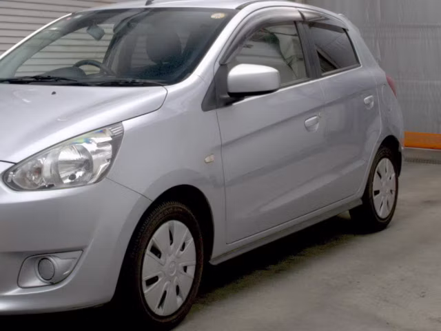 MITSUBISHI MIRAGE
