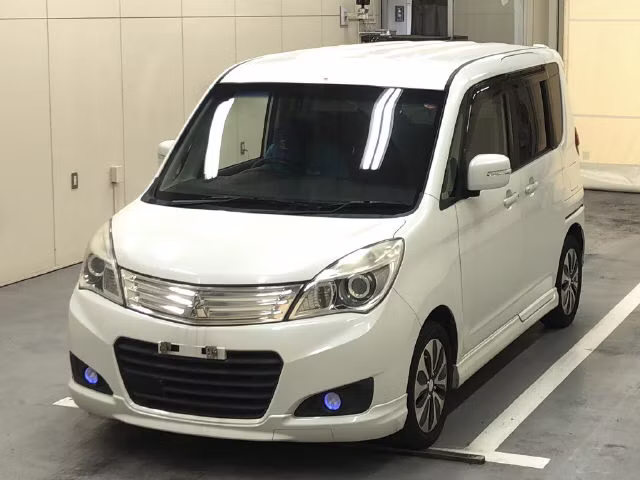MITSUBISHI DELICA D:2
