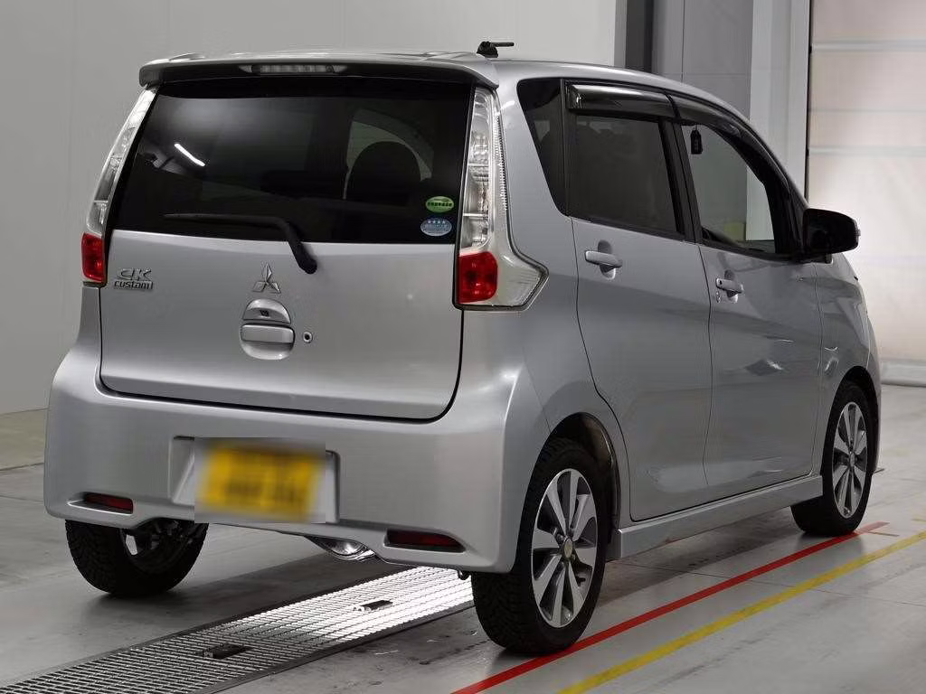 MITSUBISHI EK CUSTOM