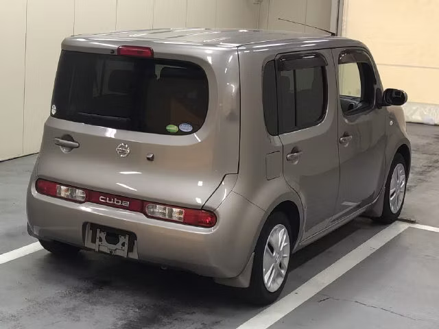 NISSAN CUBE