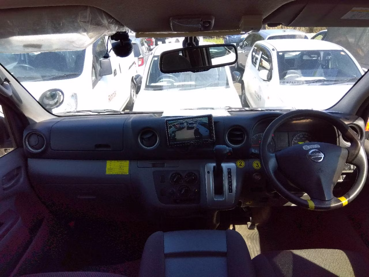 NISSAN NV350 CARAVAN