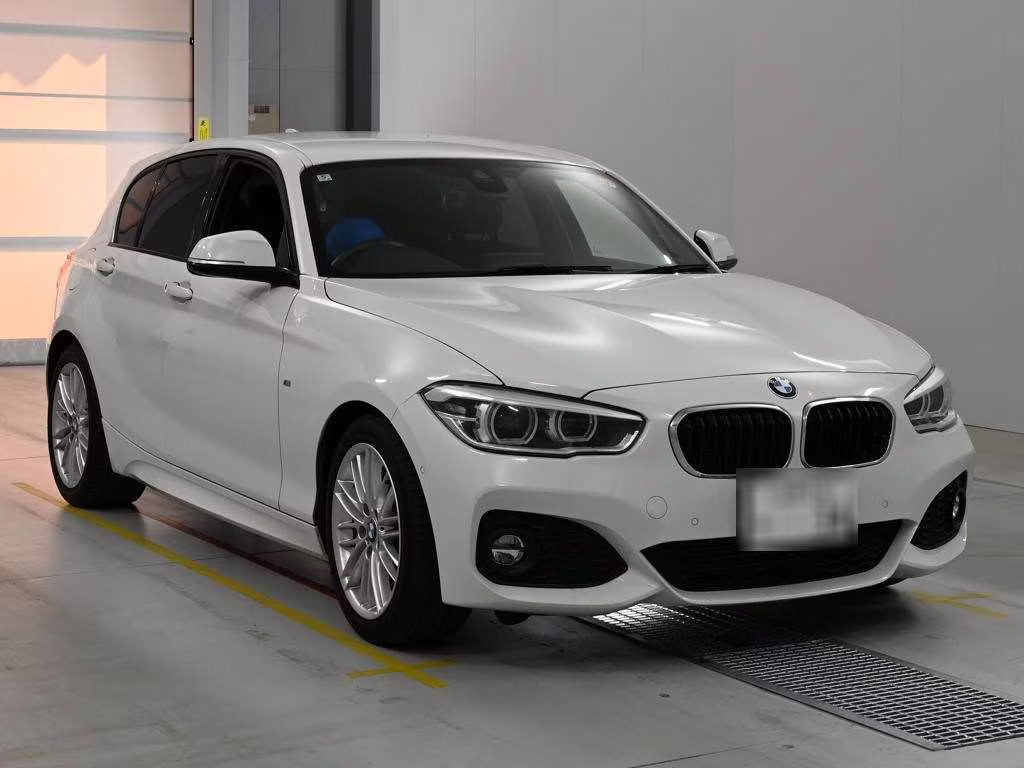 BMW 1-SERIES